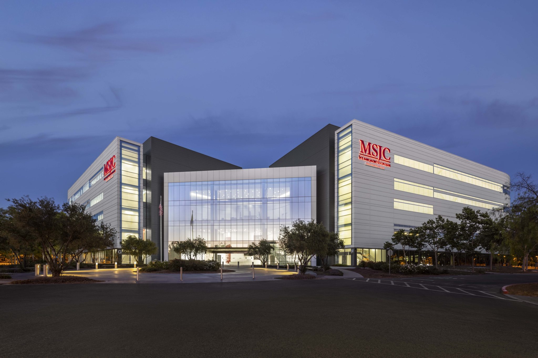 Mt San Jacinto College Temecula Campus C W Driver